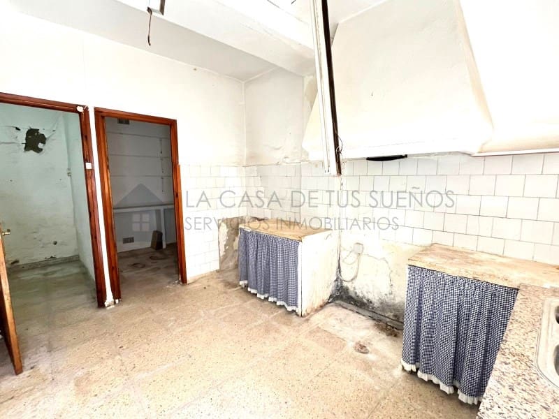 Casa de 4 habitaciones en Sax en venta - 83.700 € (Ref: 9847455)