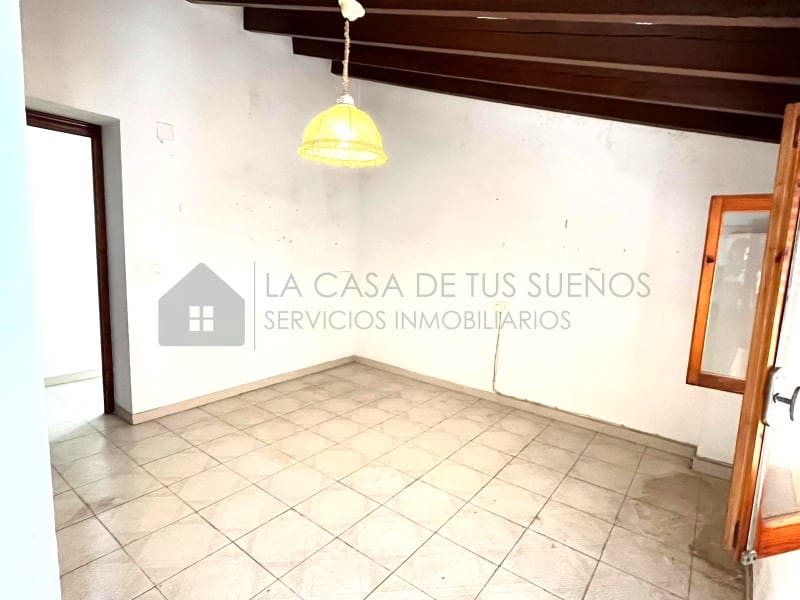 Casa de 4 habitaciones en Sax en venta - 83.700 € (Ref: 9847455)