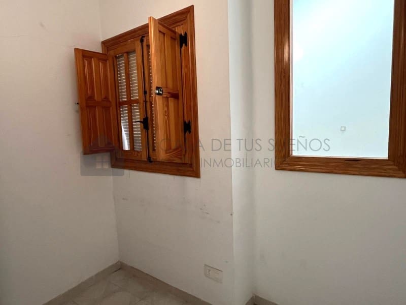 Casa de 4 habitaciones en Sax en venta - 83.700 € (Ref: 9847455)