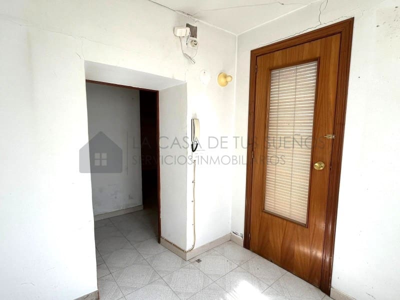 Casa de 4 habitaciones en Sax en venta - 83.700 € (Ref: 9847455)