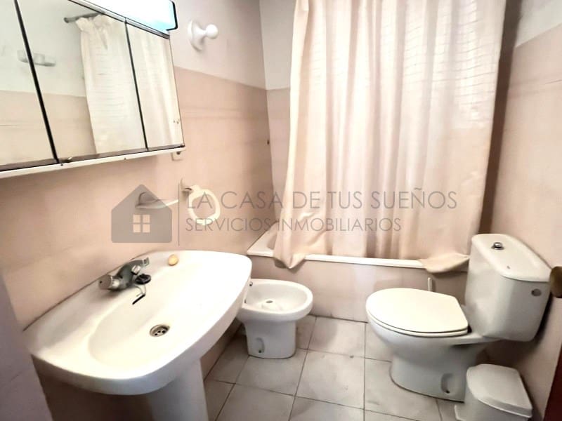 Casa de 4 habitaciones en Sax en venta - 83.700 € (Ref: 9847455)