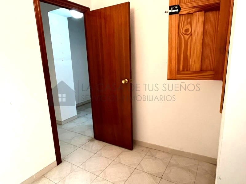 Casa de 4 habitaciones en Sax en venta - 83.700 € (Ref: 9847455)