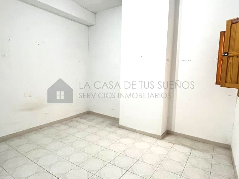 Casa de 4 habitaciones en Sax en venta - 83.700 € (Ref: 9847455)