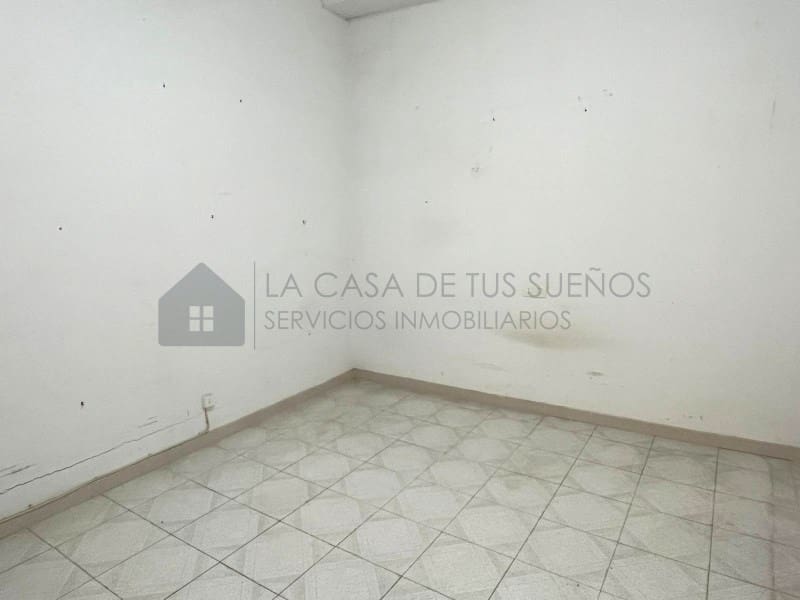 Casa de 4 habitaciones en Sax en venta - 83.700 € (Ref: 9847455)