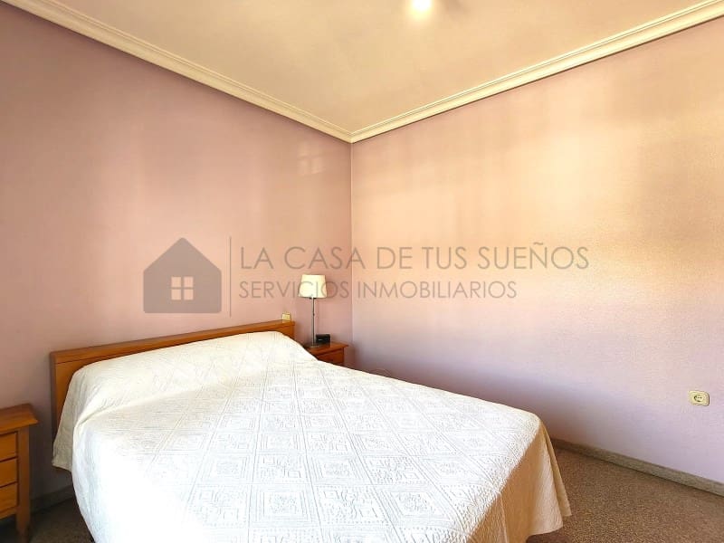 4 bedroom Townhouse for sale in Petrel / Petrer - € 219,700 (Ref: 9847456)