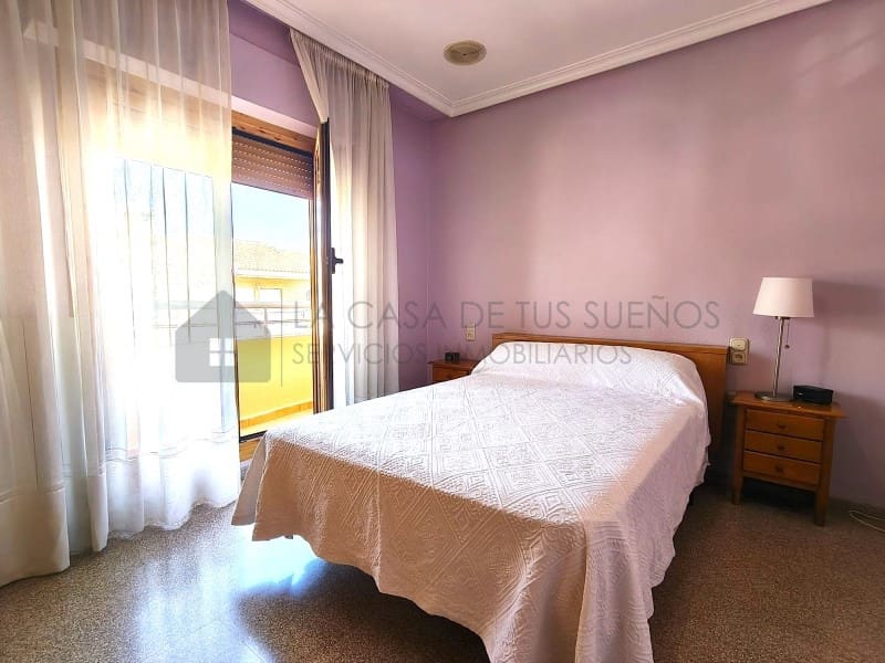 4 bedroom Townhouse for sale in Petrel / Petrer - € 219,700 (Ref: 9847456)