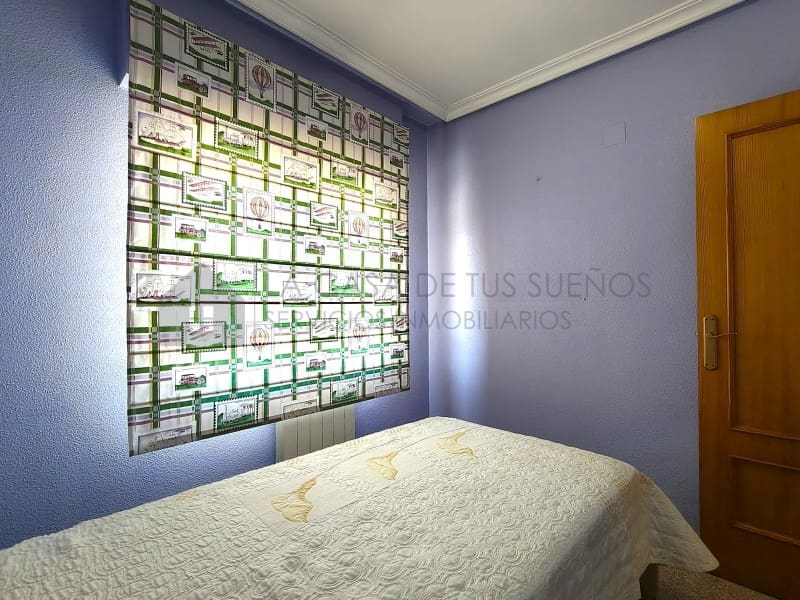 4 bedroom Townhouse for sale in Petrel / Petrer - € 219,700 (Ref: 9847456)