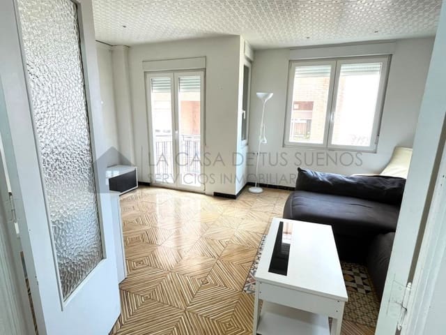 3 soverom Leilighet til salgs i Sax - € 84 900 (Ref: 9847457)
