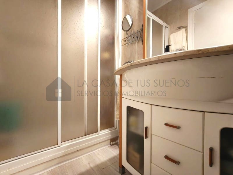 3 bedroom Flat for sale in Elda - € 145,000 (Ref: 9847458)