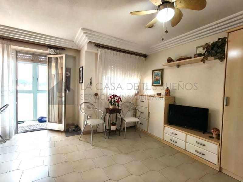 3 bedroom Flat for sale in Elda - € 145,000 (Ref: 9847458)