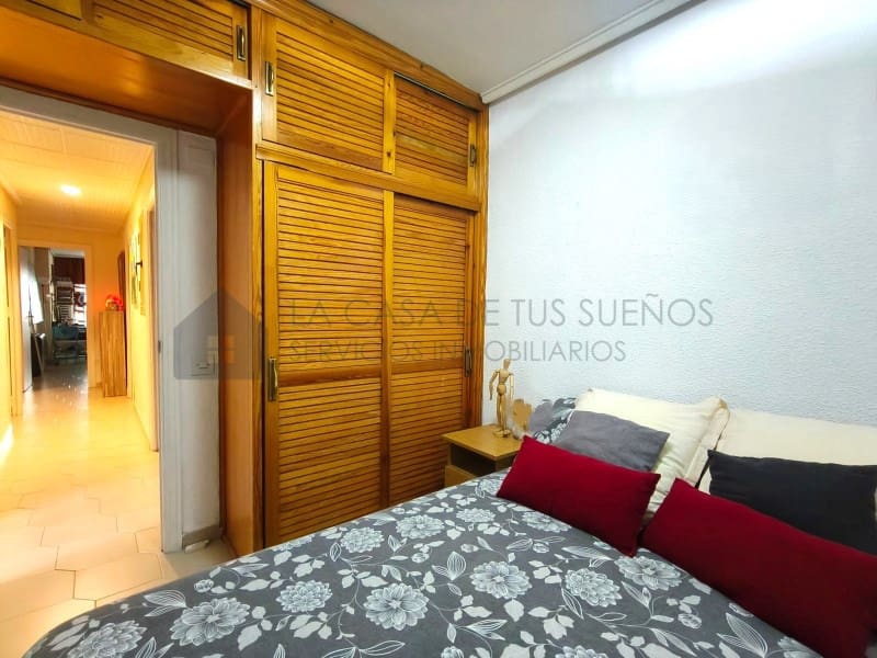 3 bedroom Flat for sale in Elda - € 145,000 (Ref: 9847458)