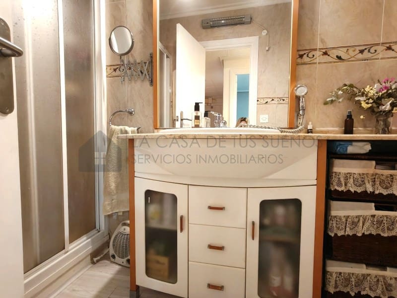3 bedroom Flat for sale in Elda - € 145,000 (Ref: 9847458)