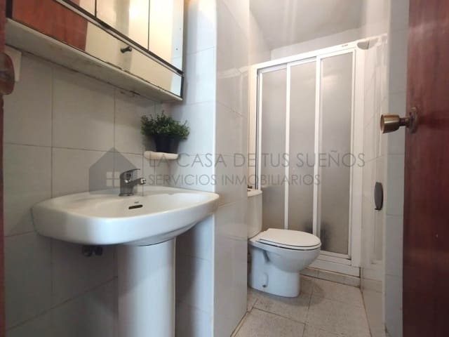 Apartamento de 3 habitaciones en Sax en venta con garaje - 77.000 € (Ref: 9847461)