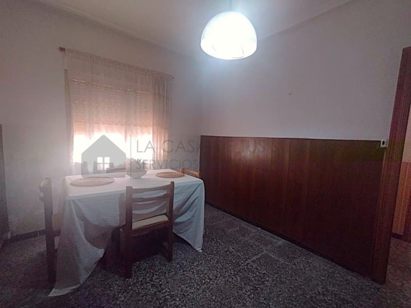 Apartamento de 3 habitaciones en Sax en venta con garaje - 77.000 € (Ref: 9847461)
