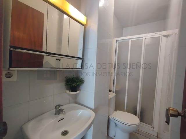 Apartamento de 3 habitaciones en Sax en venta con garaje - 77.000 € (Ref: 9847461)