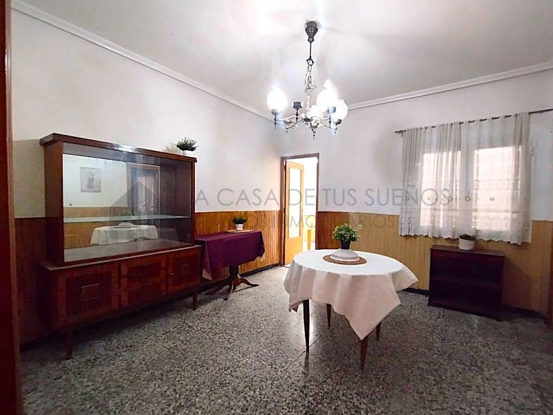 Apartamento de 3 habitaciones en Sax en venta con garaje - 77.000 € (Ref: 9847461)