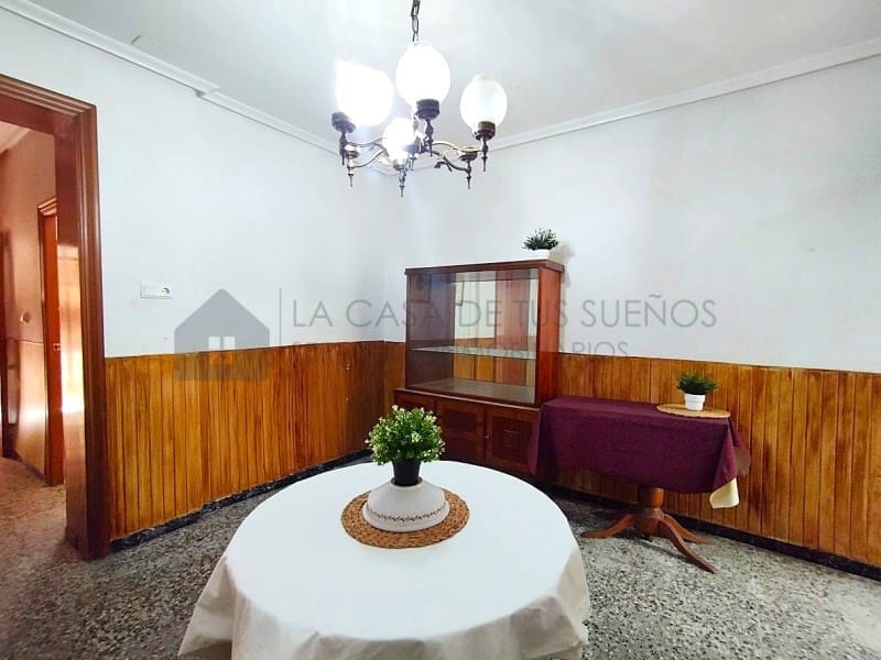 Apartamento de 3 habitaciones en Sax en venta con garaje - 77.000 € (Ref: 9847461)