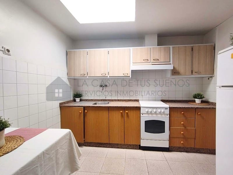 Apartamento de 3 habitaciones en Sax en venta con garaje - 77.000 € (Ref: 9847461)