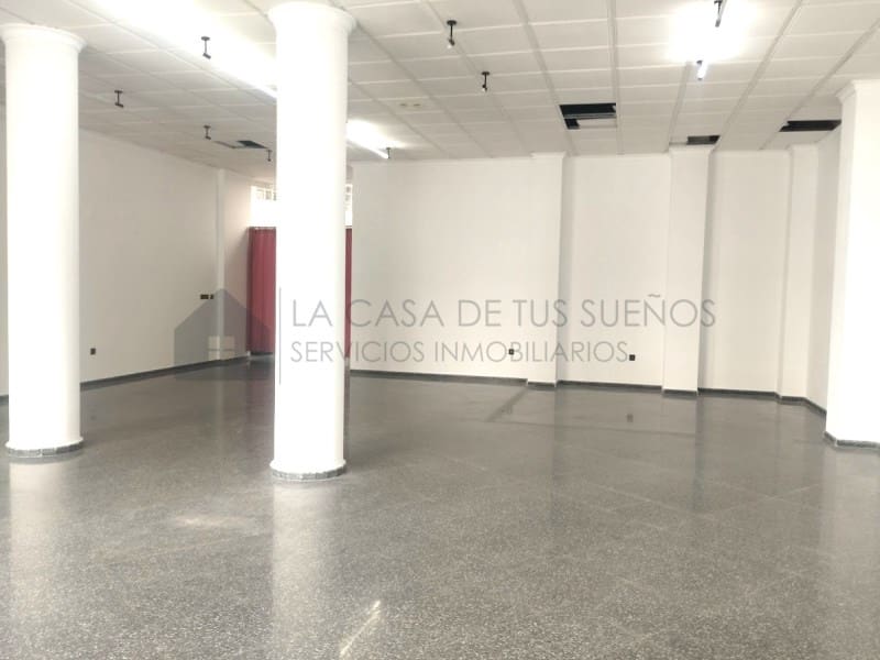 Commercial for sale in Elda - € 135,000 (Ref: 9847466)