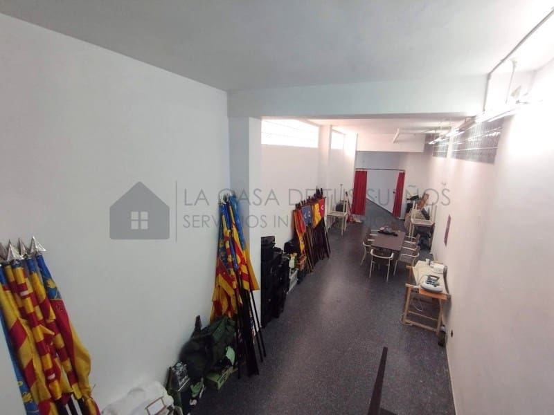 Commercial for sale in Elda - € 135,000 (Ref: 9847466)