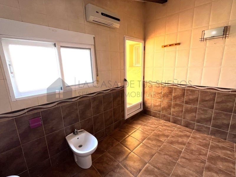 4 quarto Quinta/Casa Rural para venda em Villena - 115 000 € (Ref: 9847467)