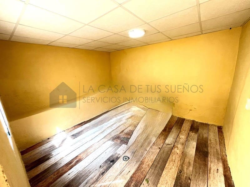 4 quarto Quinta/Casa Rural para venda em Villena - 115 000 € (Ref: 9847467)