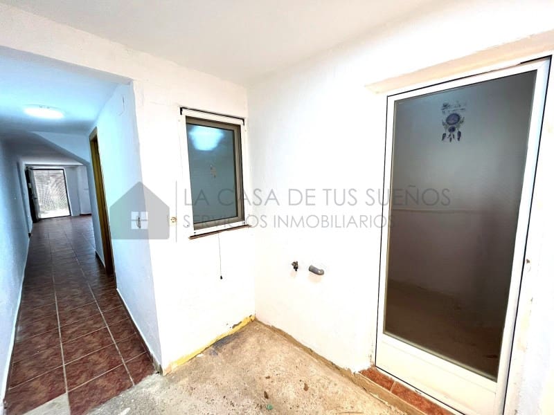 4 quarto Quinta/Casa Rural para venda em Villena - 115 000 € (Ref: 9847467)