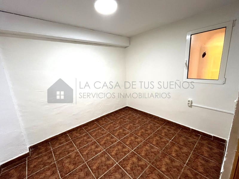 4 quarto Quinta/Casa Rural para venda em Villena - 115 000 € (Ref: 9847467)