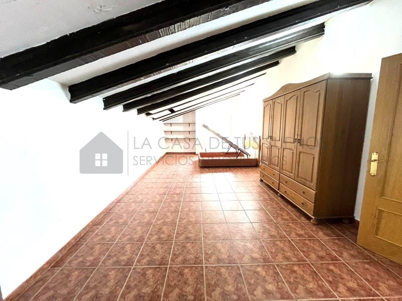 4 quarto Quinta/Casa Rural para venda em Villena - 115 000 € (Ref: 9847467)