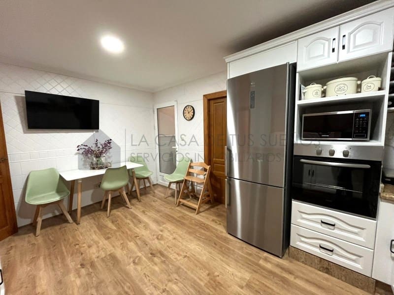 4 bedroom Townhouse for sale in Monovar / Monover - € 229,000 (Ref: 9847468)