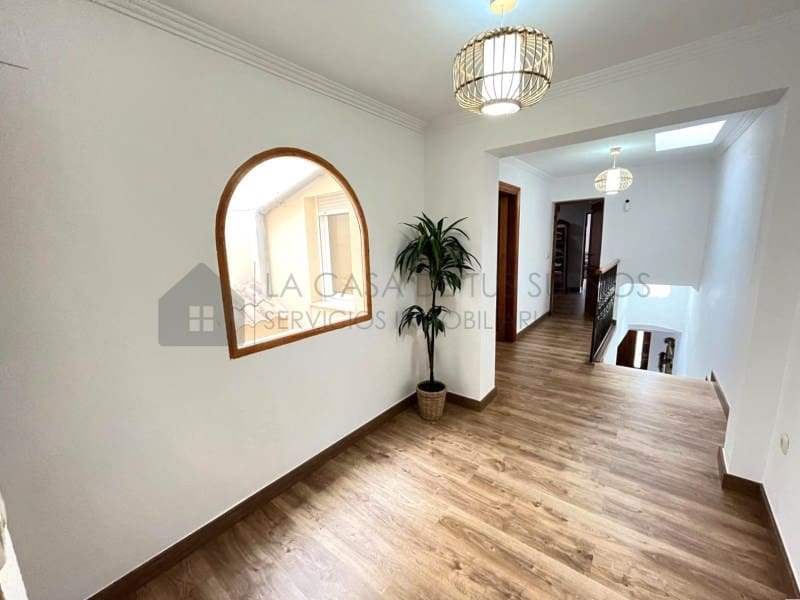 4 bedroom Townhouse for sale in Monovar / Monover - € 229,000 (Ref: 9847468)