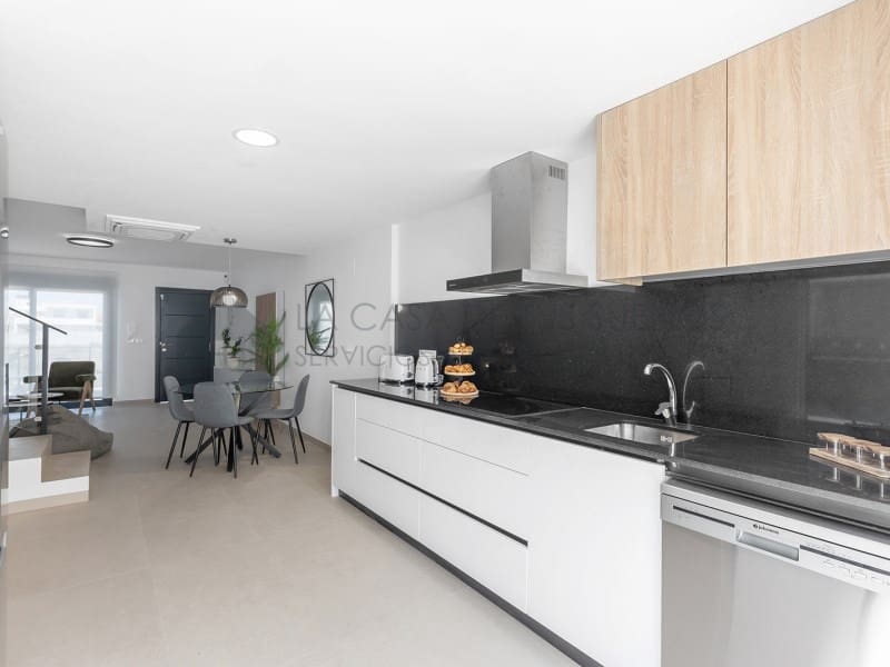 4 bedroom Townhouse for sale in Rafal with garage - € 269,000 (Ref: 9847469)