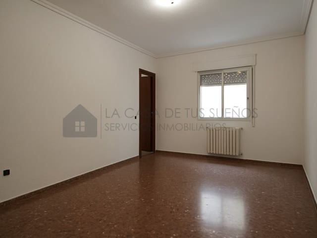 5 slaapkamer Flat te koop in Sax - € 157.000 (Ref: 9847474)