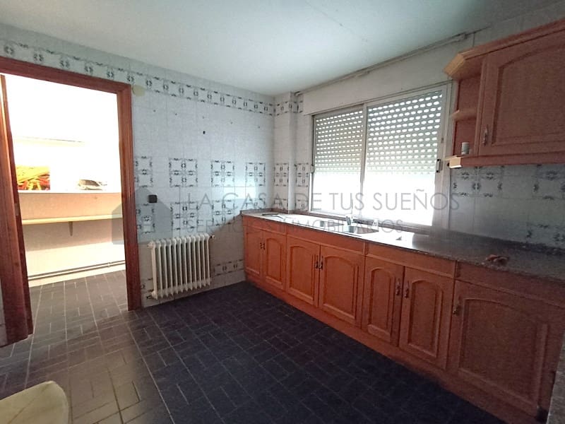 5 soveværelse Lejlighed til salg i Sax - € 157.000 (Ref: 9847474)