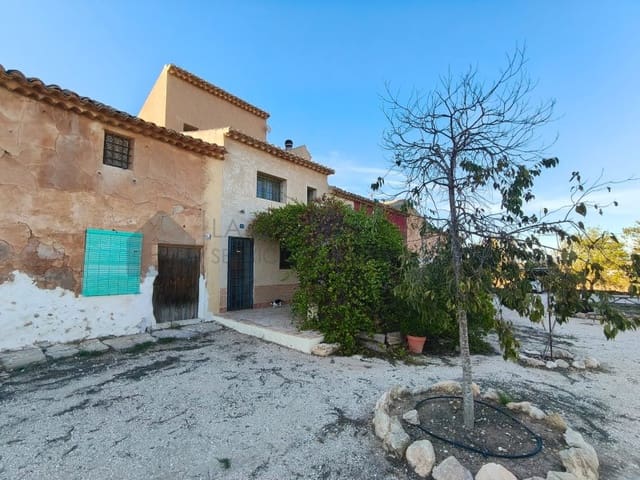 3 slaapkamer Finca/Landhuis te koop in Pinoso - € 129.000 (Ref: 9847475)