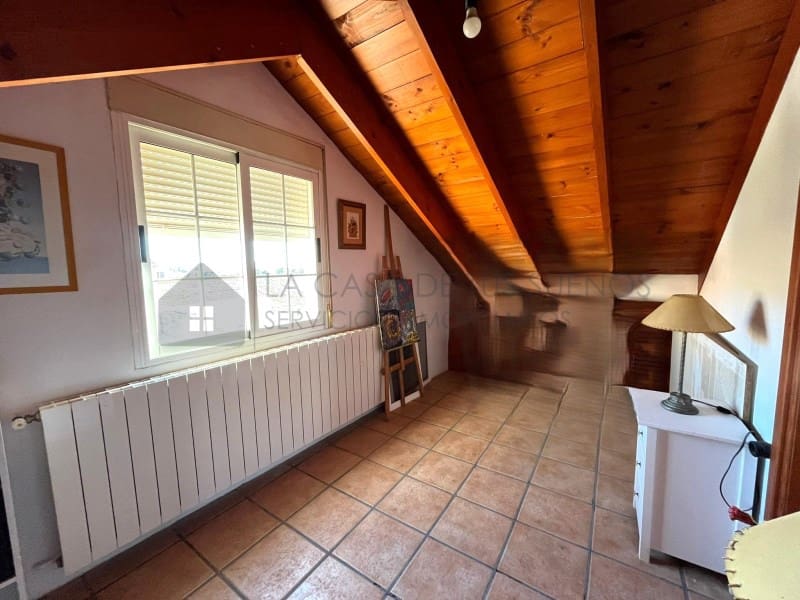 5 soverom Hus til salgs i Pinoso med garasje - € 345 000 (Ref: 9847479)