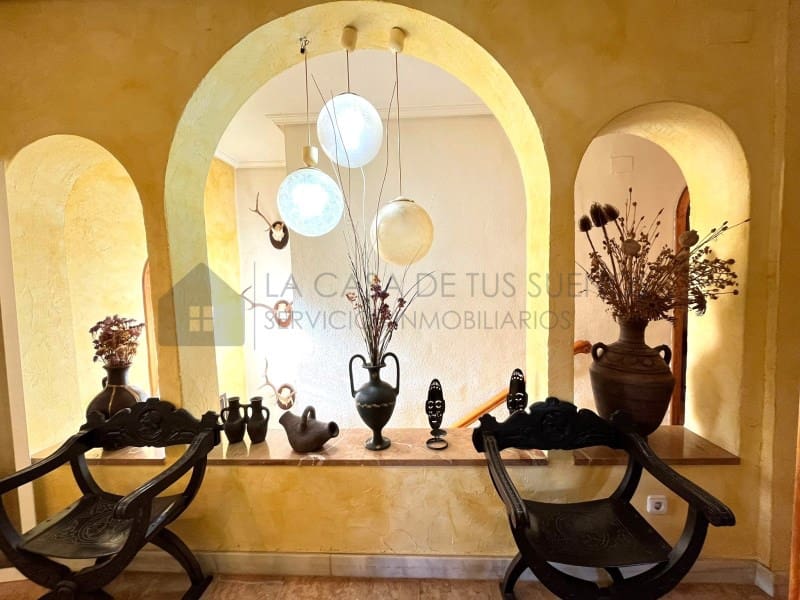 5 soverom Hus til salgs i Pinoso med garasje - € 345 000 (Ref: 9847479)
