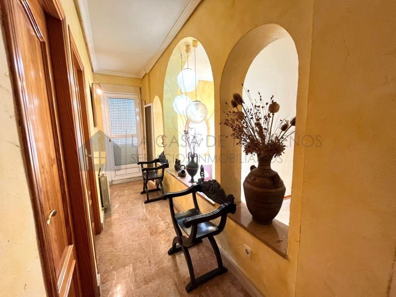 5 soverom Hus til salgs i Pinoso med garasje - € 345 000 (Ref: 9847479)