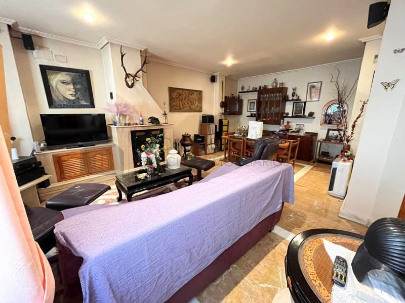 5 soverom Hus til salgs i Pinoso med garasje - € 345 000 (Ref: 9847479)