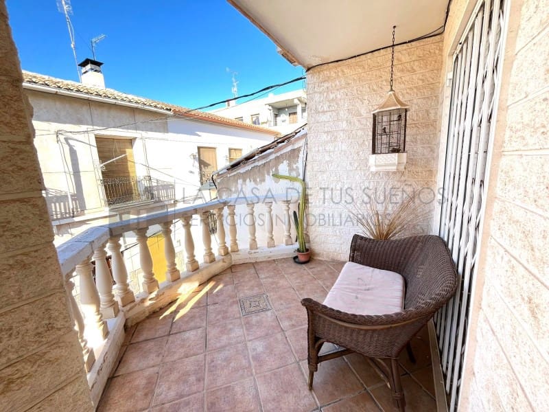 5 soverom Hus til salgs i Pinoso med garasje - € 345 000 (Ref: 9847479)