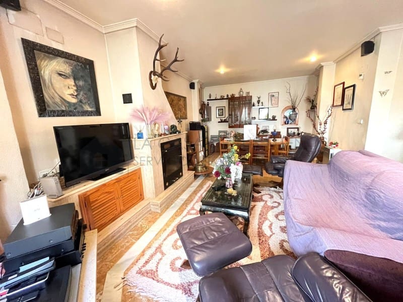 5 soverom Hus til salgs i Pinoso med garasje - € 345 000 (Ref: 9847479)