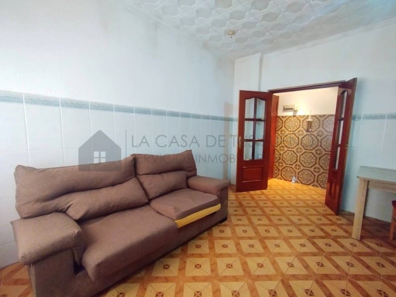 3 bedroom Flat for sale in Sax - € 69,900 (Ref: 9847480)