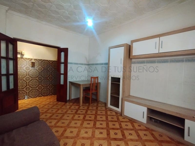 3 bedroom Flat for sale in Sax - € 69,900 (Ref: 9847480)
