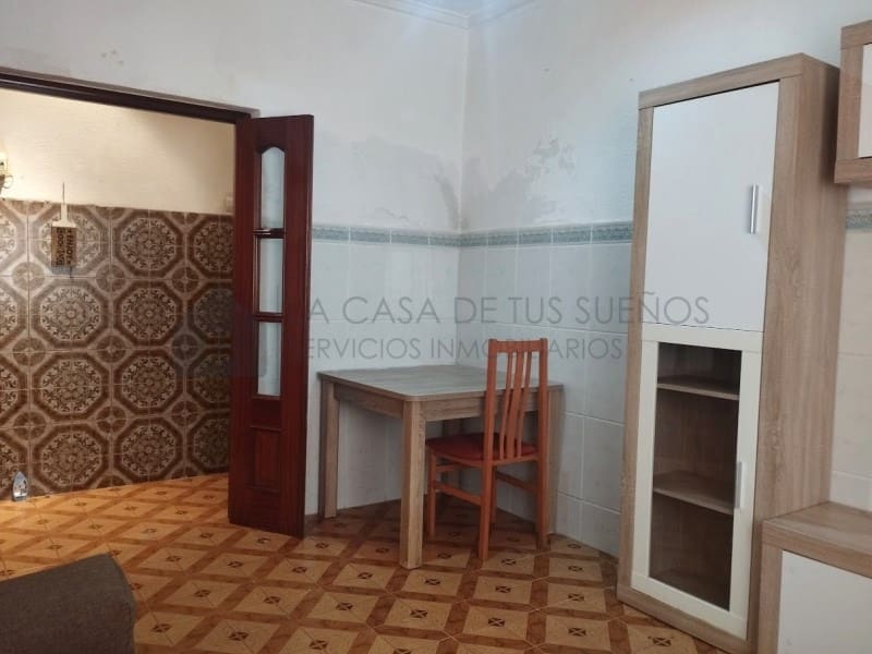 3 bedroom Flat for sale in Sax - € 69,900 (Ref: 9847480)