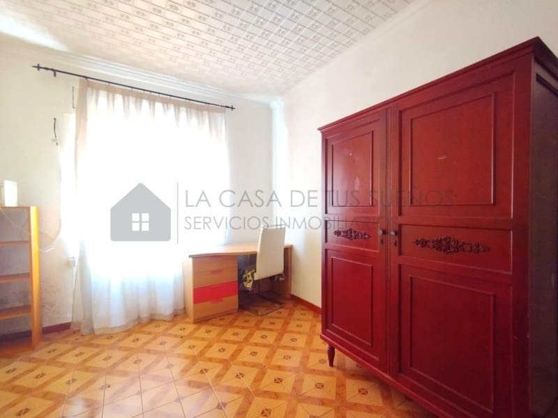 3 bedroom Flat for sale in Sax - € 69,900 (Ref: 9847480)