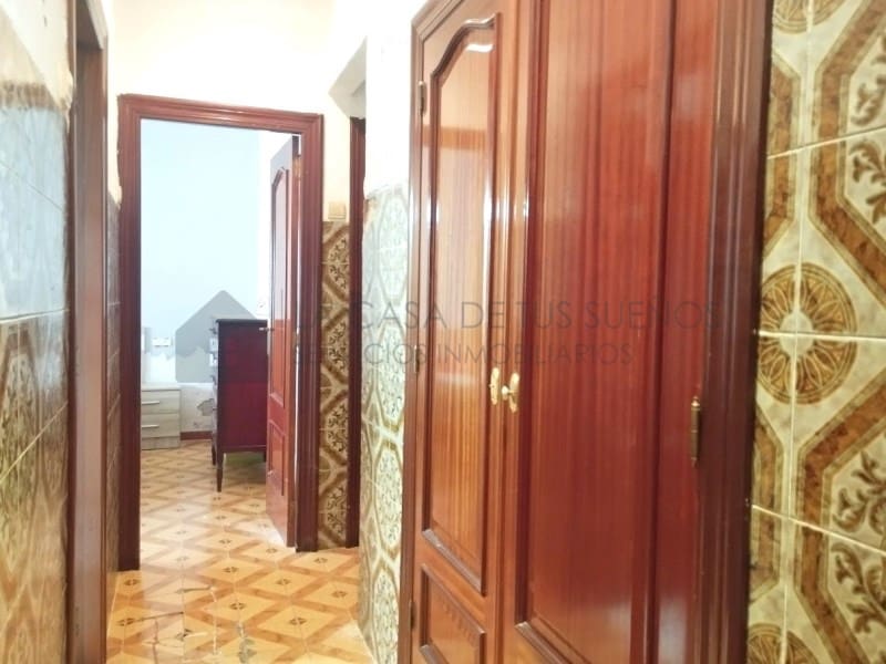 3 bedroom Flat for sale in Sax - € 69,900 (Ref: 9847480)