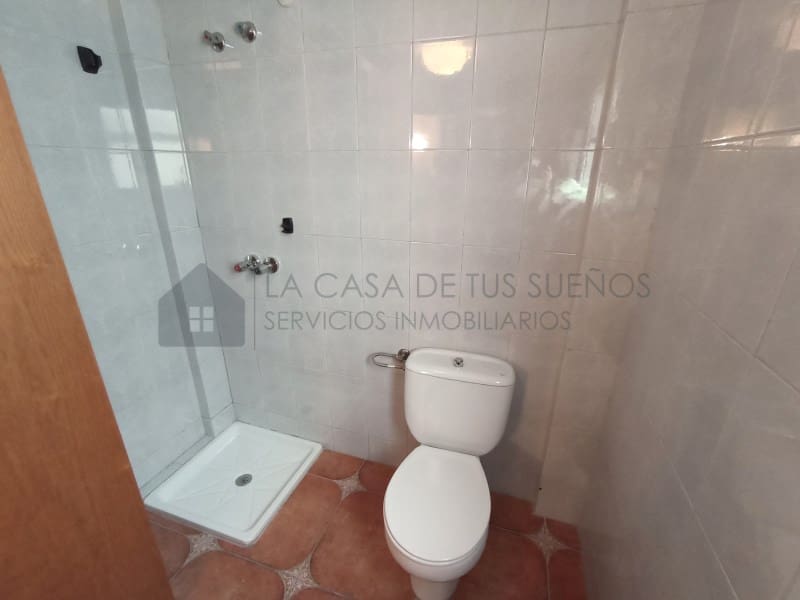 5 quarto Casa em Banda para venda em Sax com garagem - 233 000 € (Ref: 9847481)