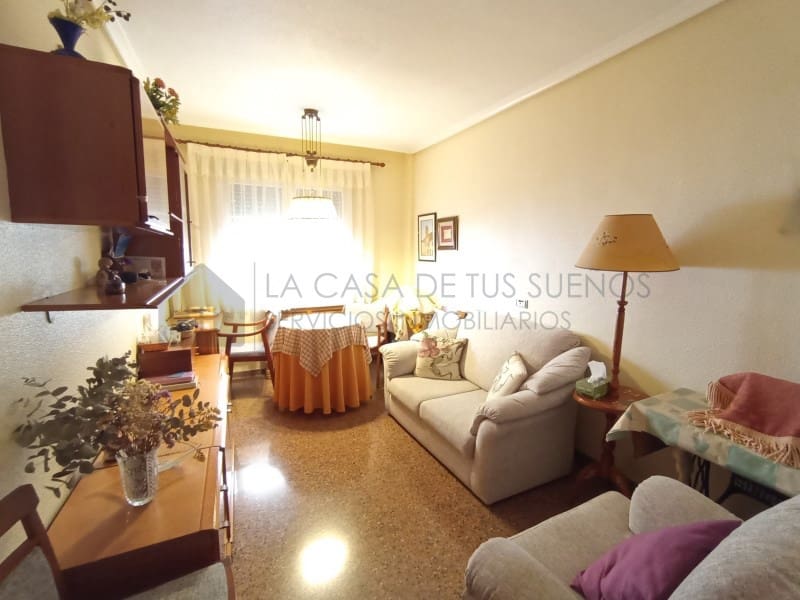 5 quarto Casa em Banda para venda em Sax com garagem - 233 000 € (Ref: 9847481)