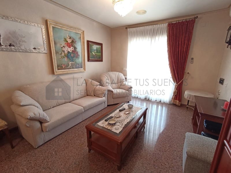 5 quarto Casa em Banda para venda em Sax com garagem - 233 000 € (Ref: 9847481)