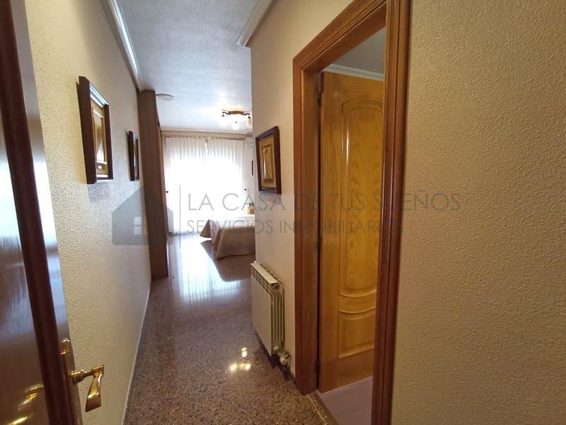 5 quarto Casa em Banda para venda em Sax com garagem - 233 000 € (Ref: 9847481)